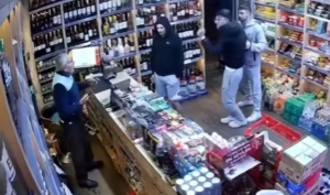 Sarıyer’de kız arkadaşı hastanelik oldu, sahte içki iddiasıyla tekel bayisini bastı