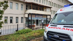 Şile’de 51 öğrenci İBB’nin dağıttığı kumanyadan hastanelik oldu