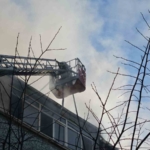 Şişli’de 5 katlı binada yangın paniği