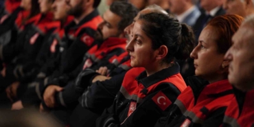 Beylikdüzü Nefes Arama Kurtarma Ekipleri akreditasyon sertikalarını aldı