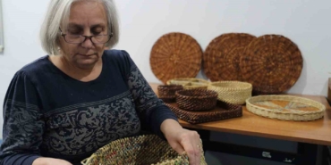 Gebze’de kağıt atıklar sanata dönüşüyor