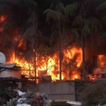 Maltepe’de depo yangını: Alevler tüm binayı sardı