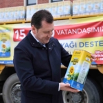 Silivri Belediyesi 15 bin haneye ayçiçek yağı dağıtım projesi başlattı