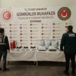 Yangın tüpüne ve tırın çeşitli yerlerine gizlenmiş tabanca ile mermi ele geçirildi