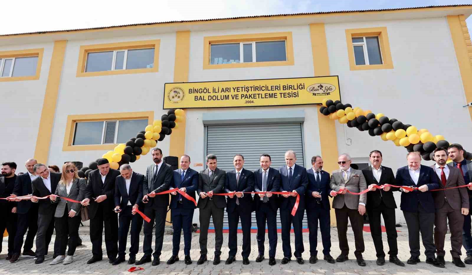 Avrupa Birliği’nden coğrafi işaret alan Bingöl Balı’nın ilk dolumu gerçekleşti