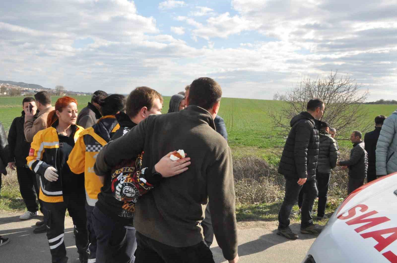 Edirne’de öğrenci servisi devrildi: 27 yaralı