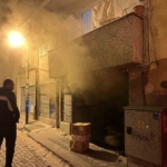 Zeytinburnu’nda kılıf imalathanesinde yangın