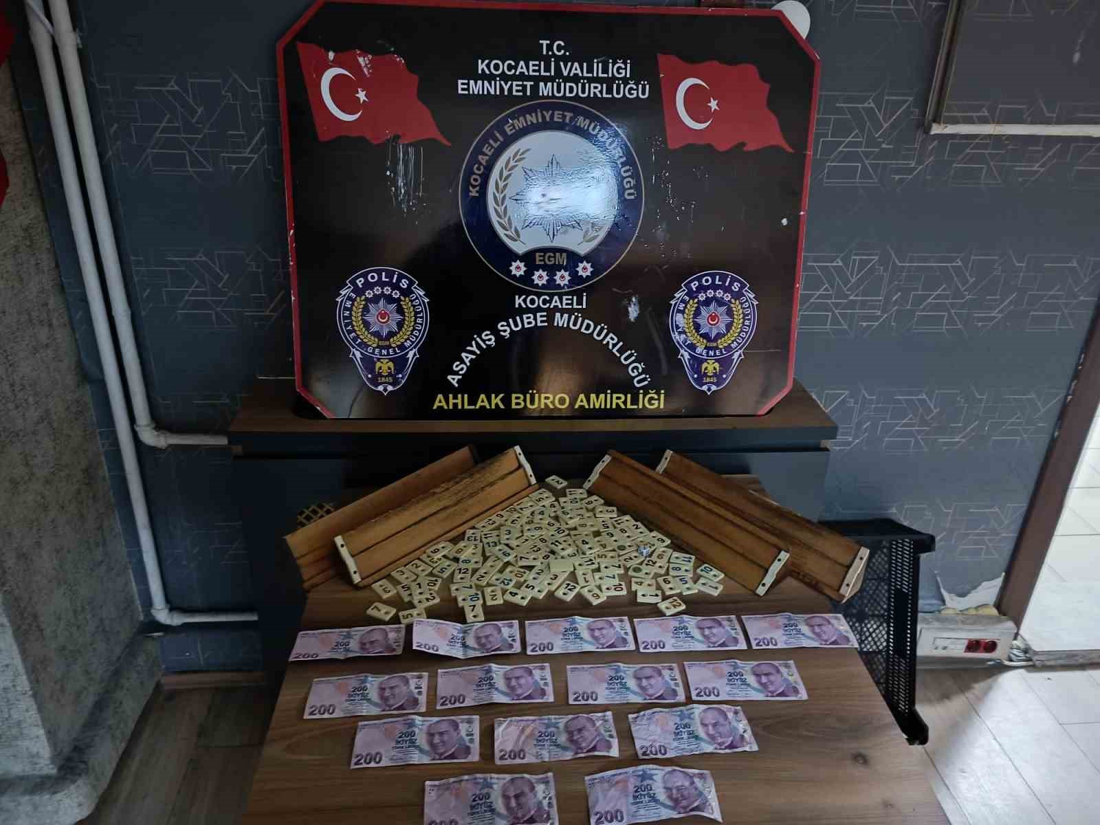 Kocaeli’de kumar oynayan 12 kişiye 110 bin 964 lira ceza