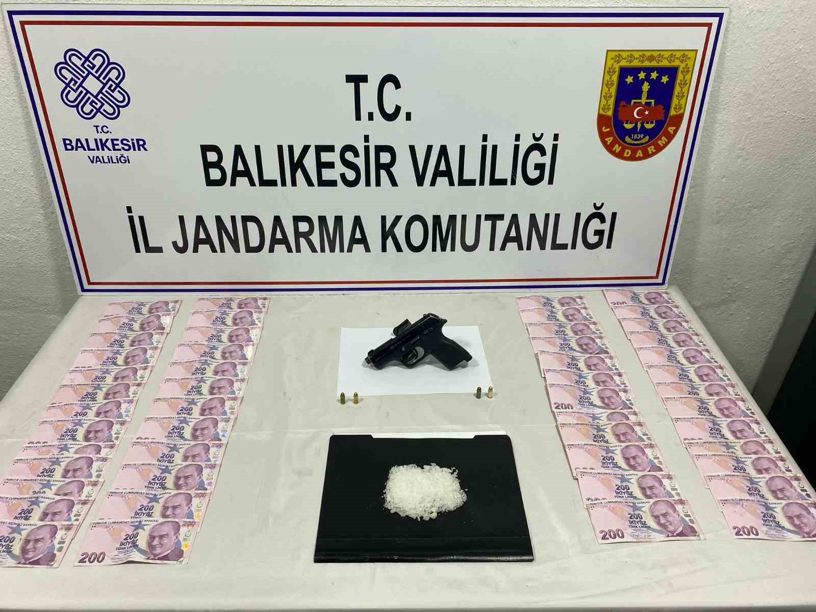 Balıkesir’de uyuşturucu operasyonu: 6 şüpheli gözaltında