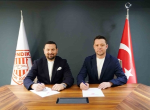 Pendikspor’un yeni teknik direktörü Uğur Uçar oldu