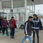 Düzensiz göçmenlere polis engeli