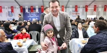 Silivri’de Ramazan’ın ilk iftarı şehit aileleri ve gazilerle yapıldı