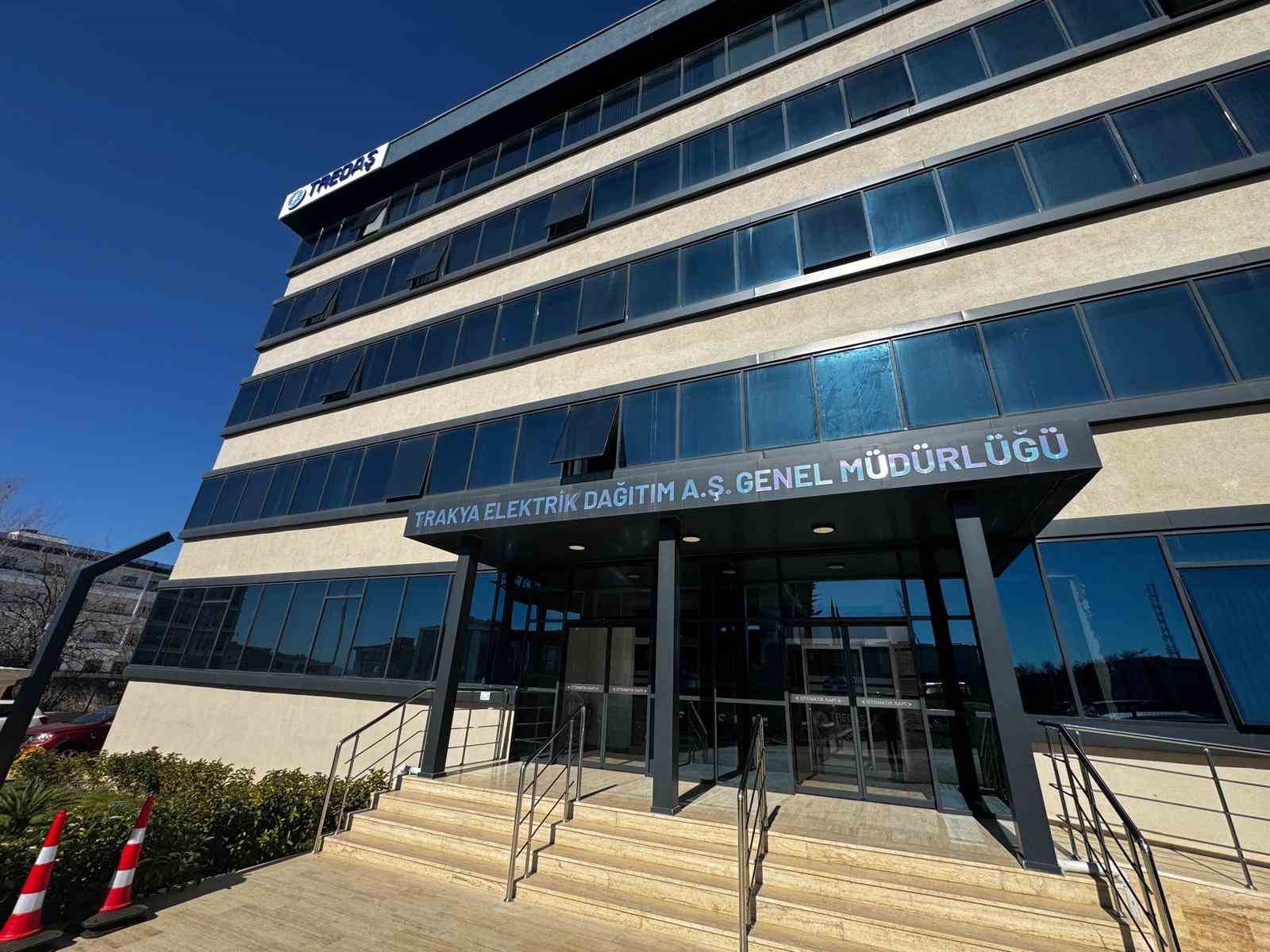 Kadın çalışanlara 8 Mart izni