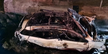 D-100 Karayolu’nda bariyere giren araç alev aldı: 1 ağır yaralı