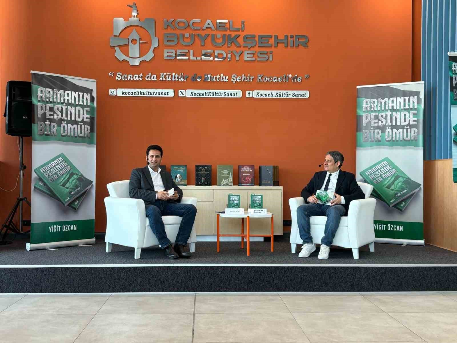 Milli İrade Meydanı’nda Kocaelispor konuşuldu