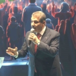 Esenler Belediye Başkanı M. Tevfik Göksu, Kadir Gecesi’nde "10 Bin Hatim, 100 Bin Dua" programında konuştu