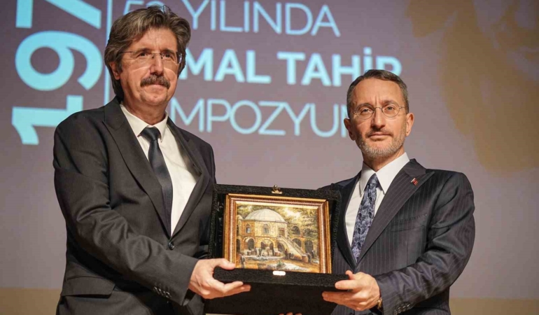 Cumhurbaşkanlığı İletişim Başkanı Fahrettin Altun: "Türkiye, batının kültür ajanlığını yapanlardan çok çekti"