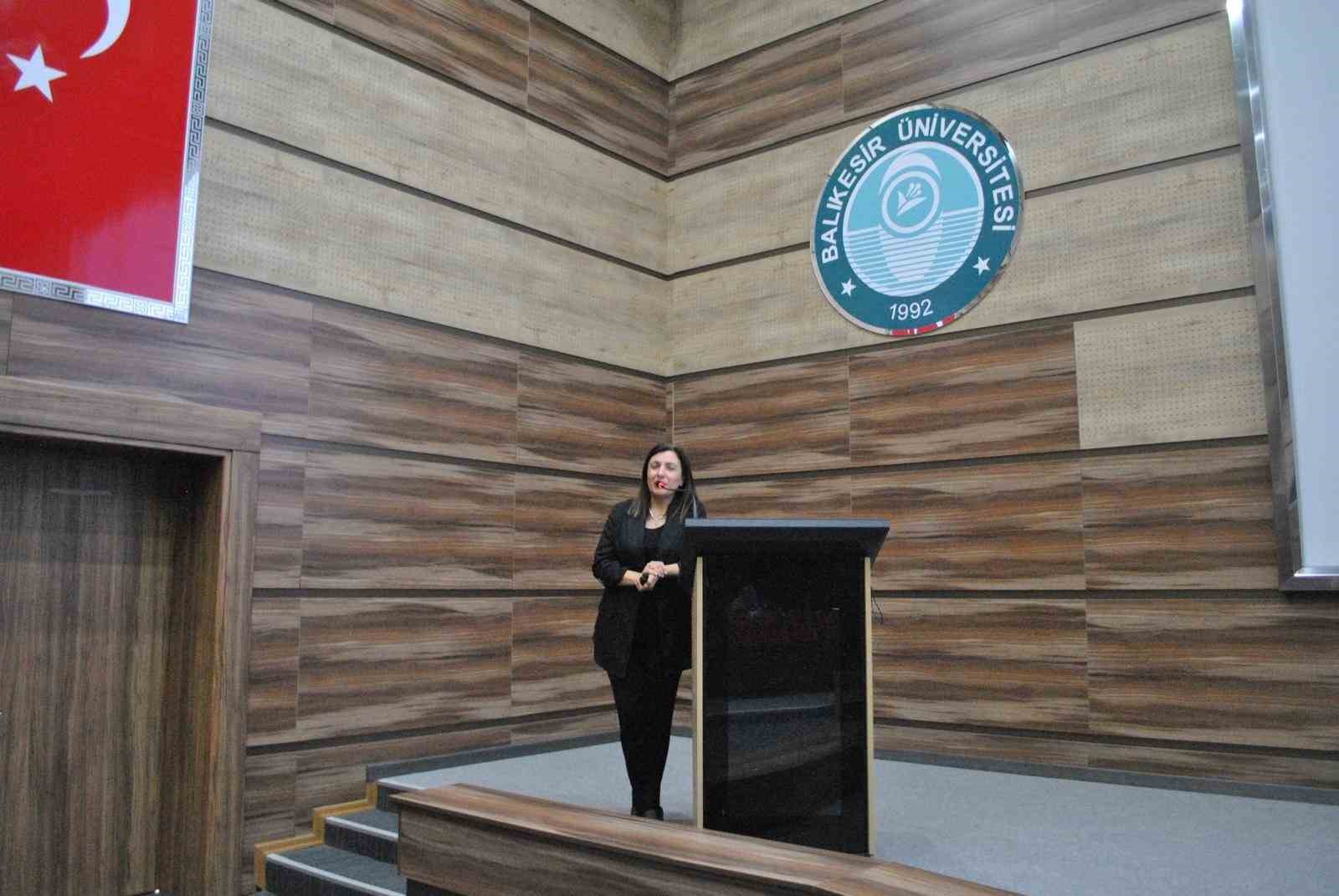 Prof. Dr. Nilay Şahin, "Serebral palsi çok önemli bir sağlık sorunu"