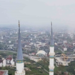 Arnavutköy’de depremde hasar alan cami mühürlendi