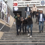 Beşiktaş’ta eşiyle kafeteryada oturan adama şok saldırı: Ensesinden silahla vurularak öldürüldü