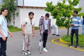 Engelli bireylerin yaşadığı zorluklara dikkat çektiler