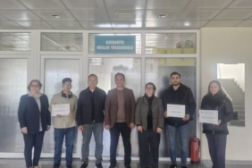 Burhaniye MYO’da başarılı öğrenciler ödüllendirildi