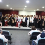 Gaziosmanpaşa’da Anneler Günü kutlamaları renkli görüntülere sahne oldu