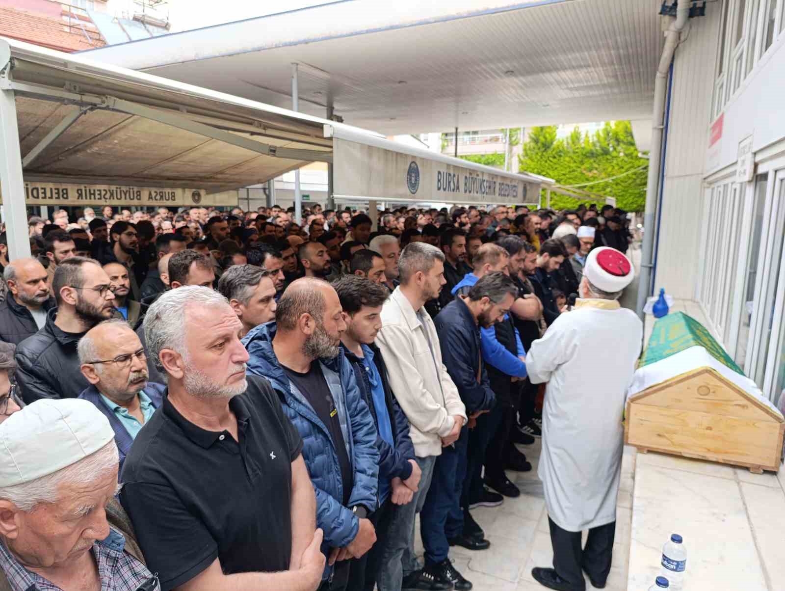 Kazada hayatını kaybeden şahıs İnegöl’de toprağa verildi