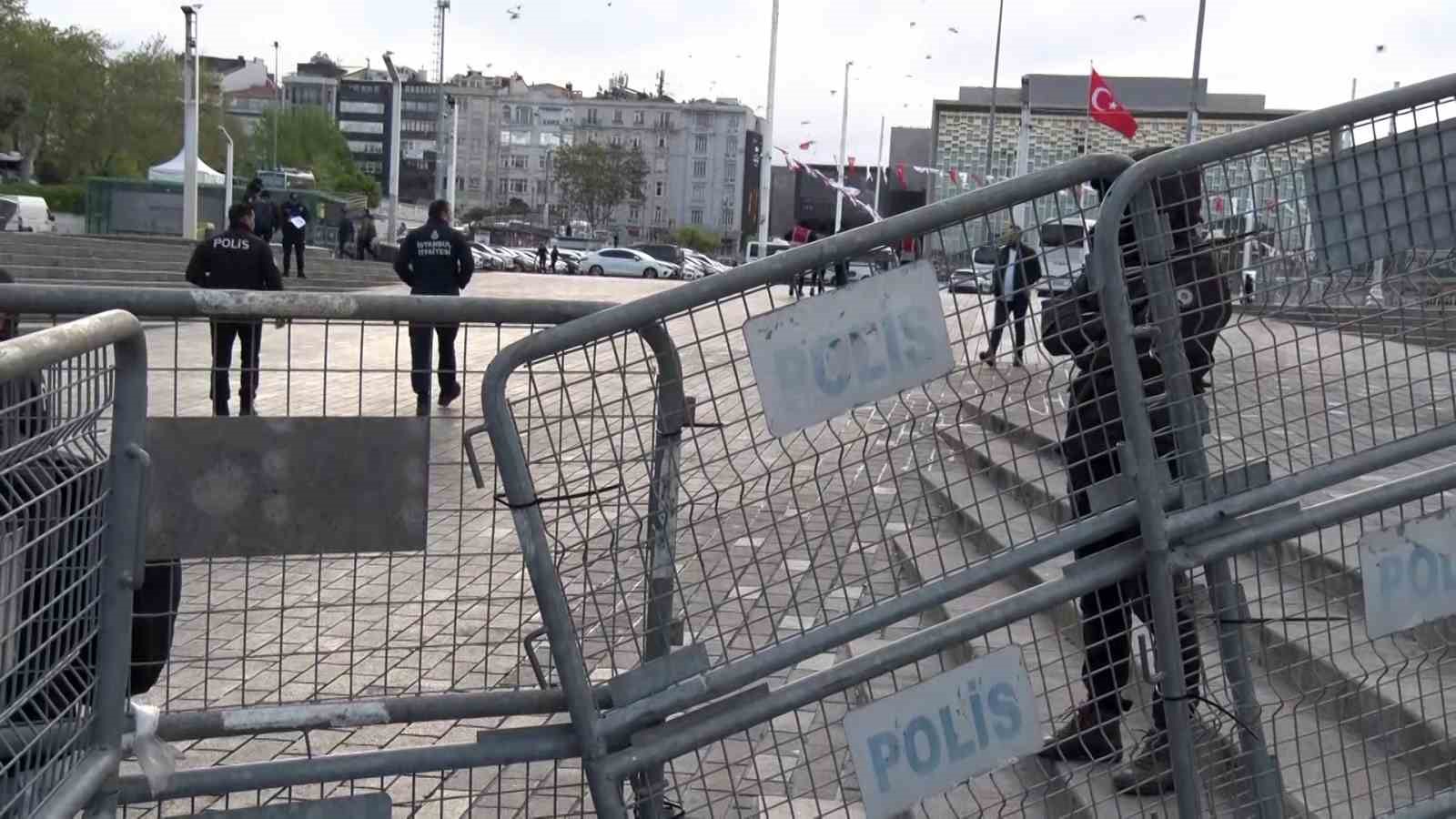 Taksim Meydanı ve İstiklal Caddesi’ne çıkan yollarda 1 Mayıs tedbirleri