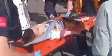 Arnavutköy’de otomobil, anne ve çocuğuna çarptı: 1 ölü, 1 yaralı