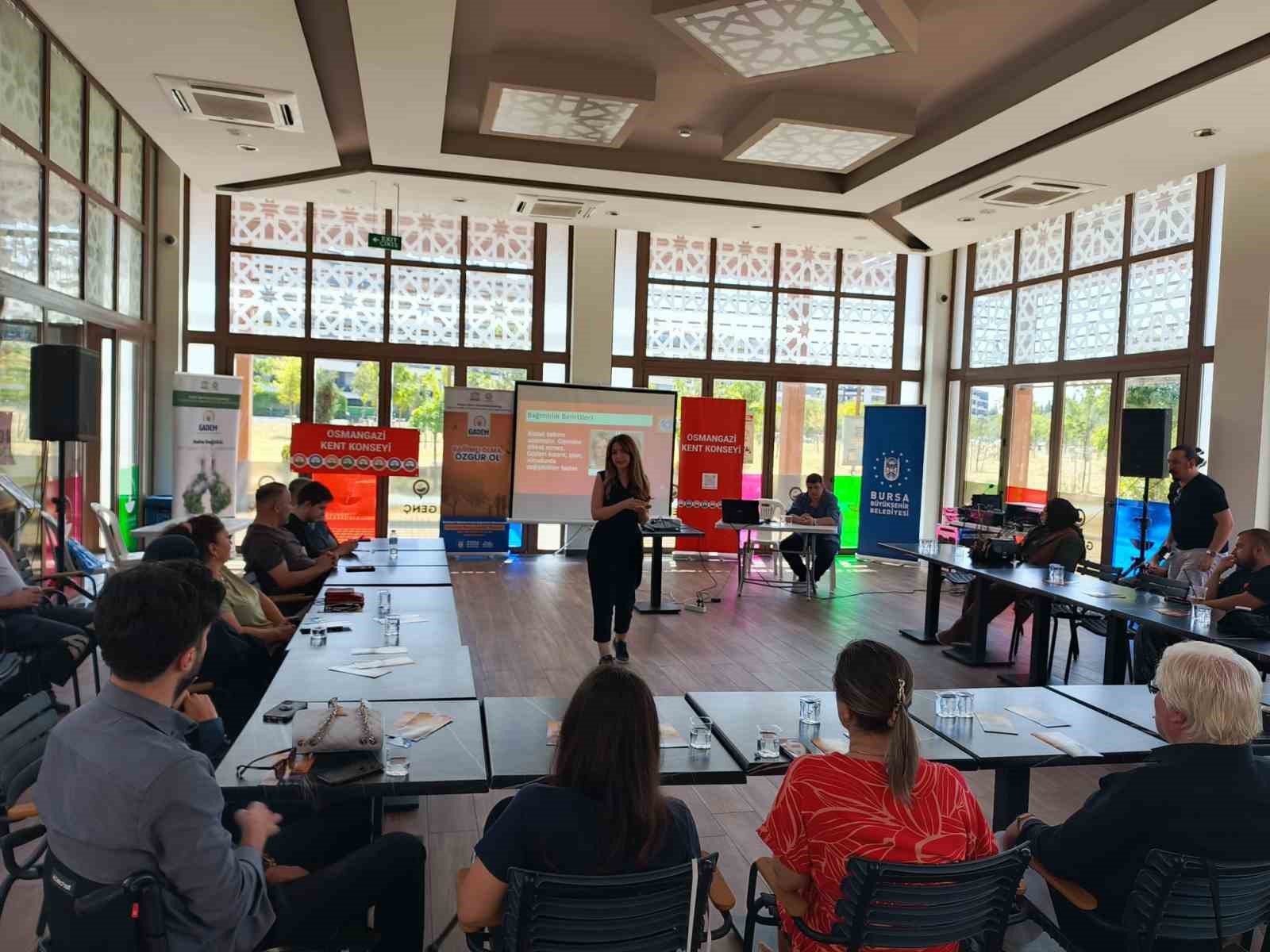 Büyükşehir, bağımlılıkla mücadeleye dikkat çekti