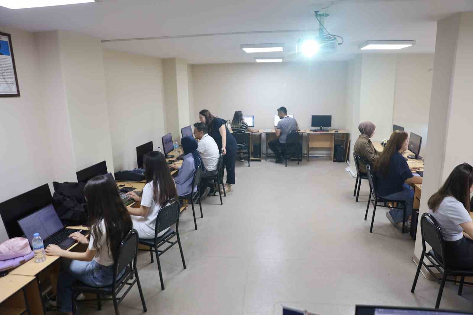 Büyükşehir’den ekonomi ve istihdama katkı