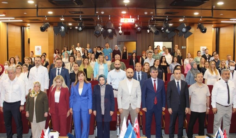 ’Beyin ölümü tanı süreçlerindeki zorluklar ve bağışlanan organların korunması için stratejiler’ konulu sempozyum