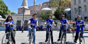 Fatih Belediyesi’nden gençlere tarihe yolculuk: 400 gönüllü turizm elçisi seçildi