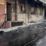 Bağcılar’da inşaat alanındaki yangın binaya ve sokağa sıçradı