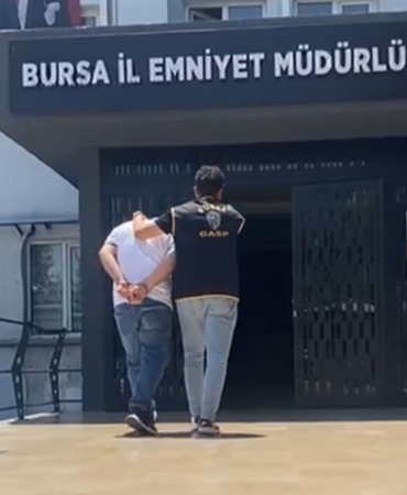 Silah sıkıp story attı, sonu karakolda bitti