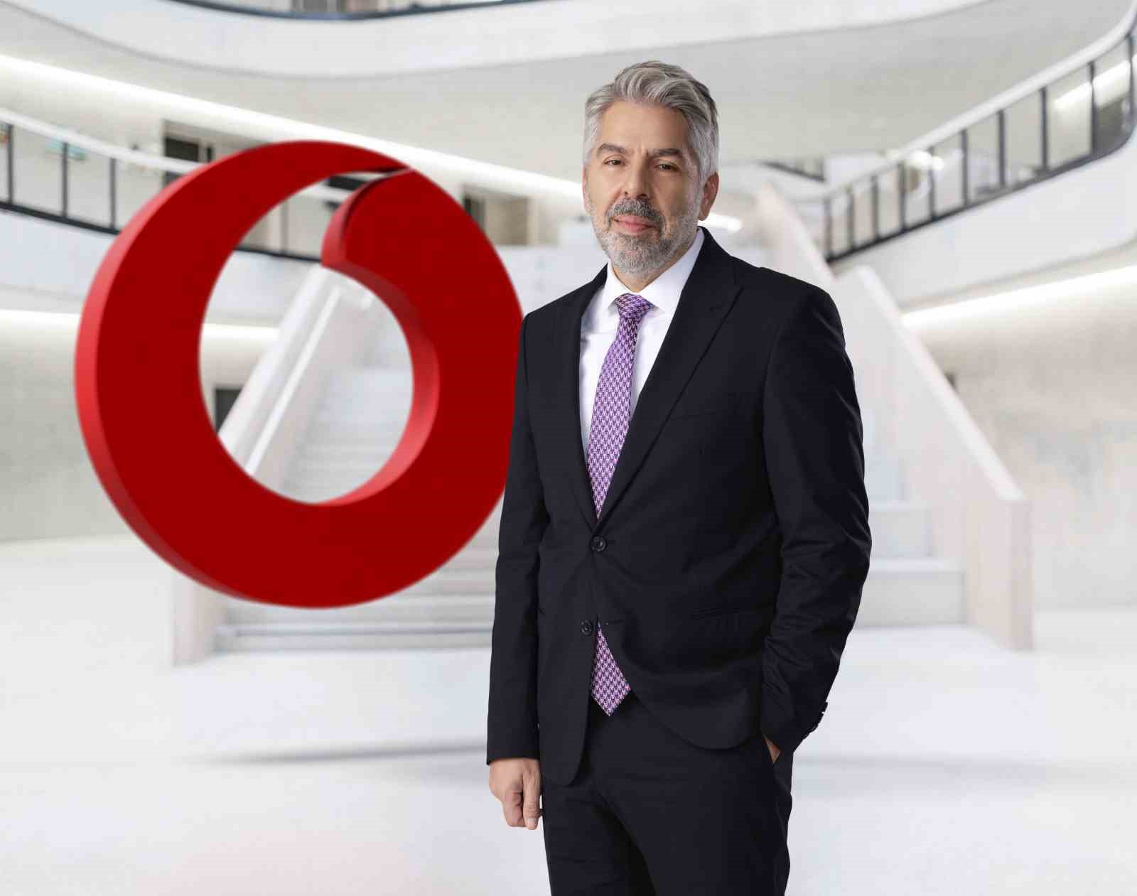 Vodafone’un ev sahipliğinde düzenlenen çalıştayda yerli kapasite konuşuldu
