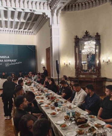 Milli Eğitim Bakanı Yusuf Tekin ’Genç Canlarımızla Muharrem Ayı Lokma Sofrası’ programına katıldı