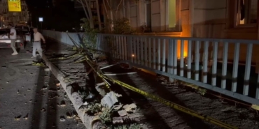 Beyoğlu’nda minibüs otobüse çarptı: 2’si ağır 5 yaralı