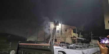 Zeytinburnu’nda atölye alevlere teslim oldu