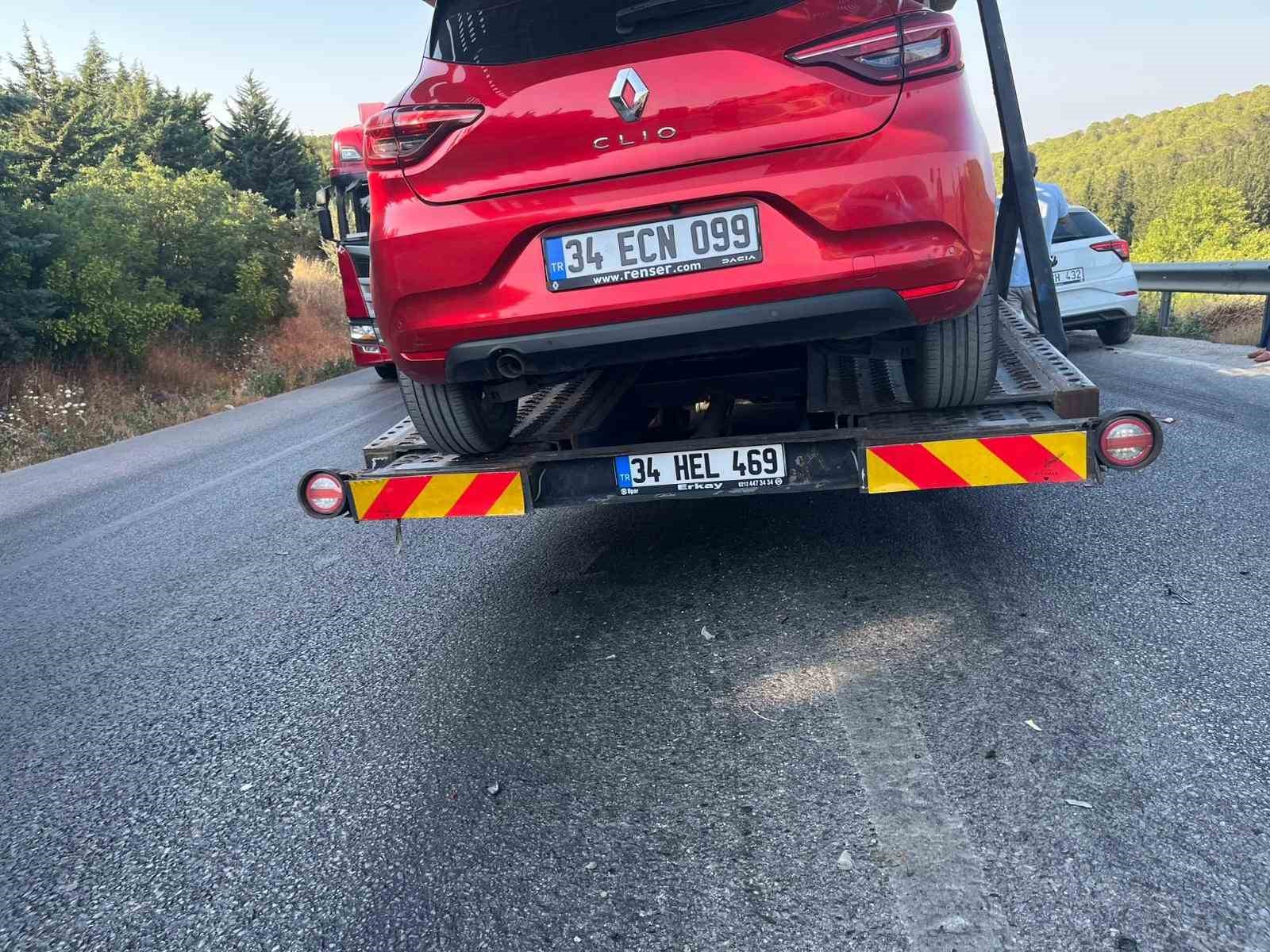 Balıkesir-Bursa Karayolu’nda zincirleme kaza: 6 araç birbirine girdi