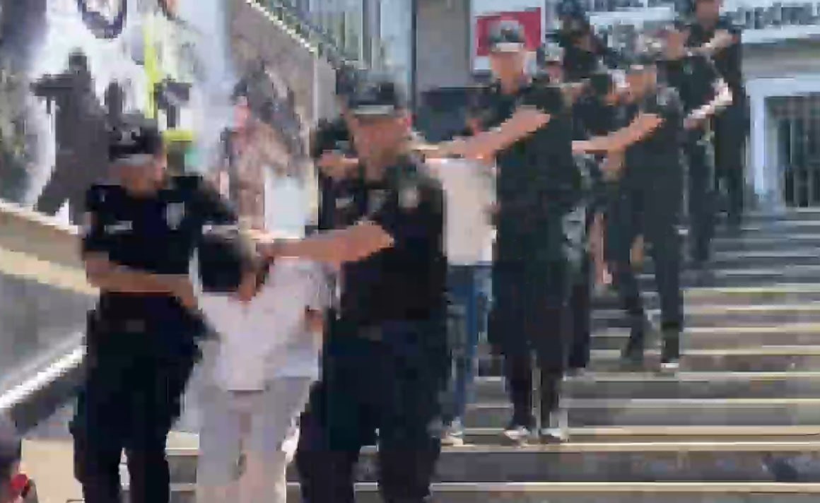 İstanbul’da çeşitli suç örgütlerine operasyon: 27 şüpheli tutuklandı