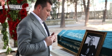 Silivri Belediye Başkanı Balcıoğlu, Silivri Belediyesi Eğitim Koordinatörü Ayşe Mine Tonta’nın cenazesine katıldı