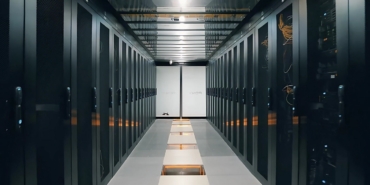 Maliyet avantajı ve donanım kontrolü kiralık sunucularda buluşuyor