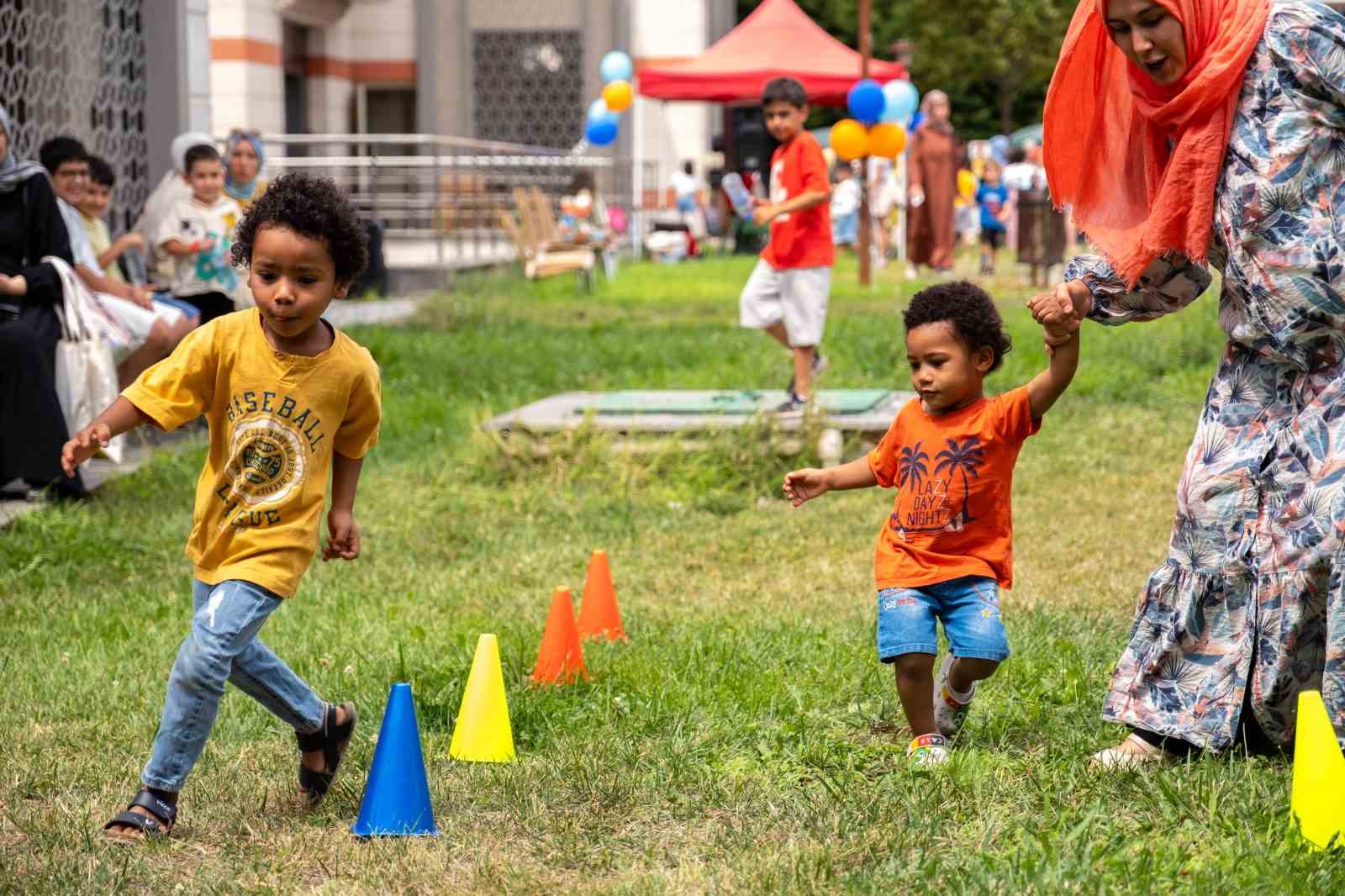 TÜRGEV’den çocuklara yaz armağanı MEÇKAM’da eğitim ve eğlence buluştu