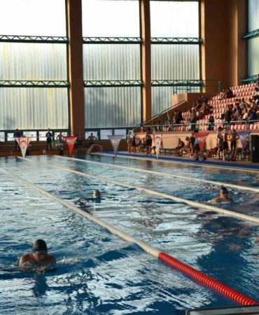 Yüzmeye ilk adımı doğru eğitmenle atın