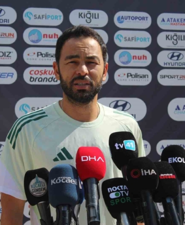 Selçuk İnan: "Sarı kart gereksizdi, hakem kolaycılığa kaçtı"