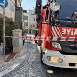 Beşiktaş’ta 3 katlı binada yangın paniği