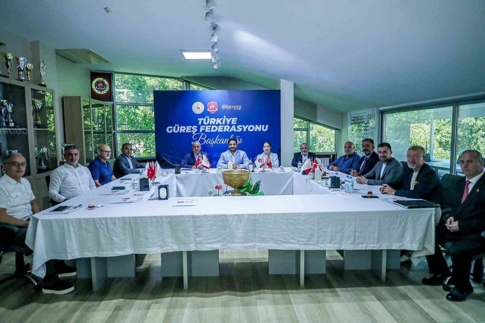 Türkiye Güreş Federasyonu Yönetim Kurulu’ndan istişare toplantısı