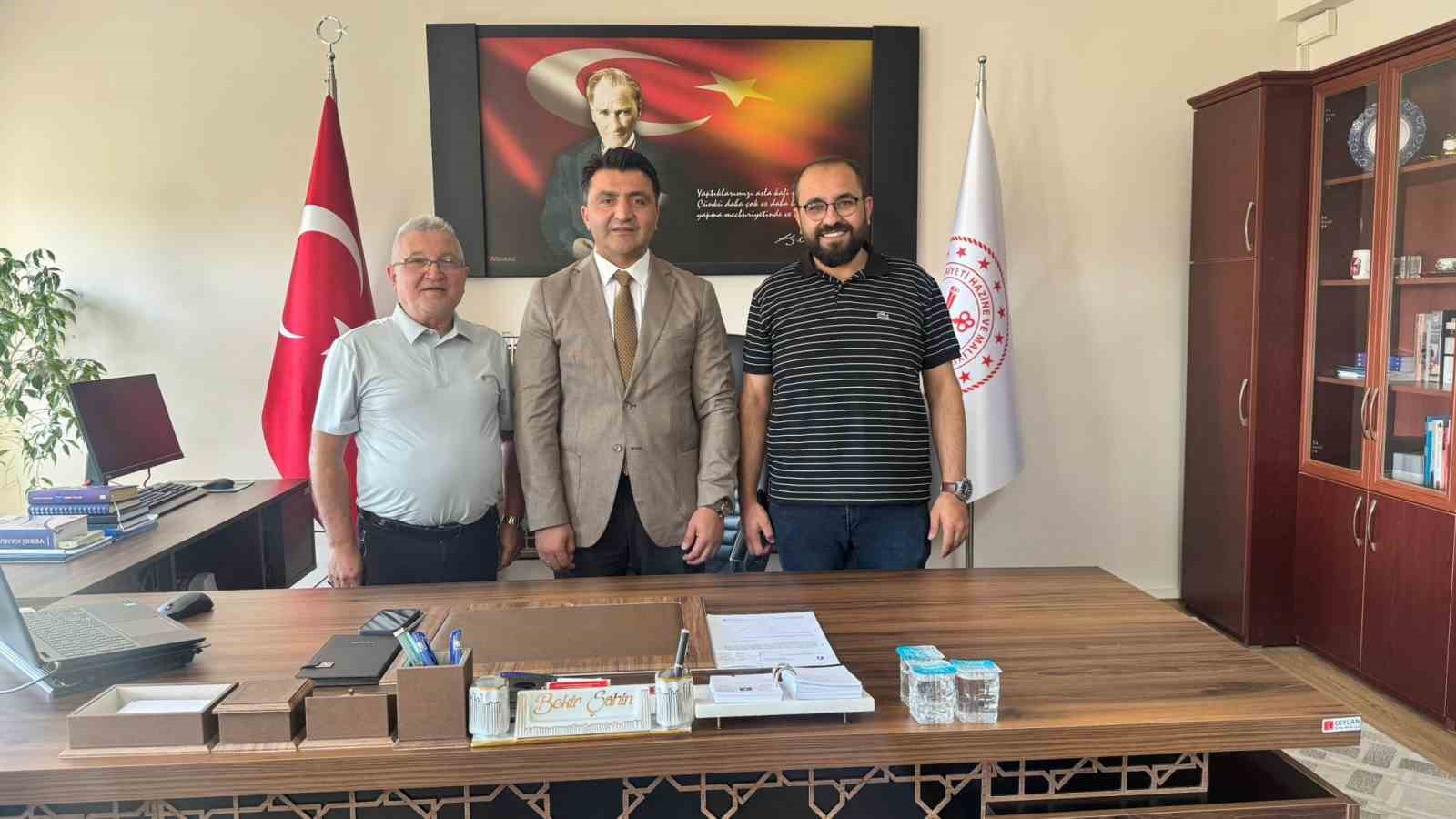 AK Parti’den Bilecik Defterdarı Şahin’e ziyaret